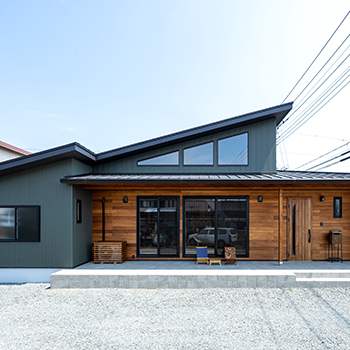 解放感あるカッコ良い住まい